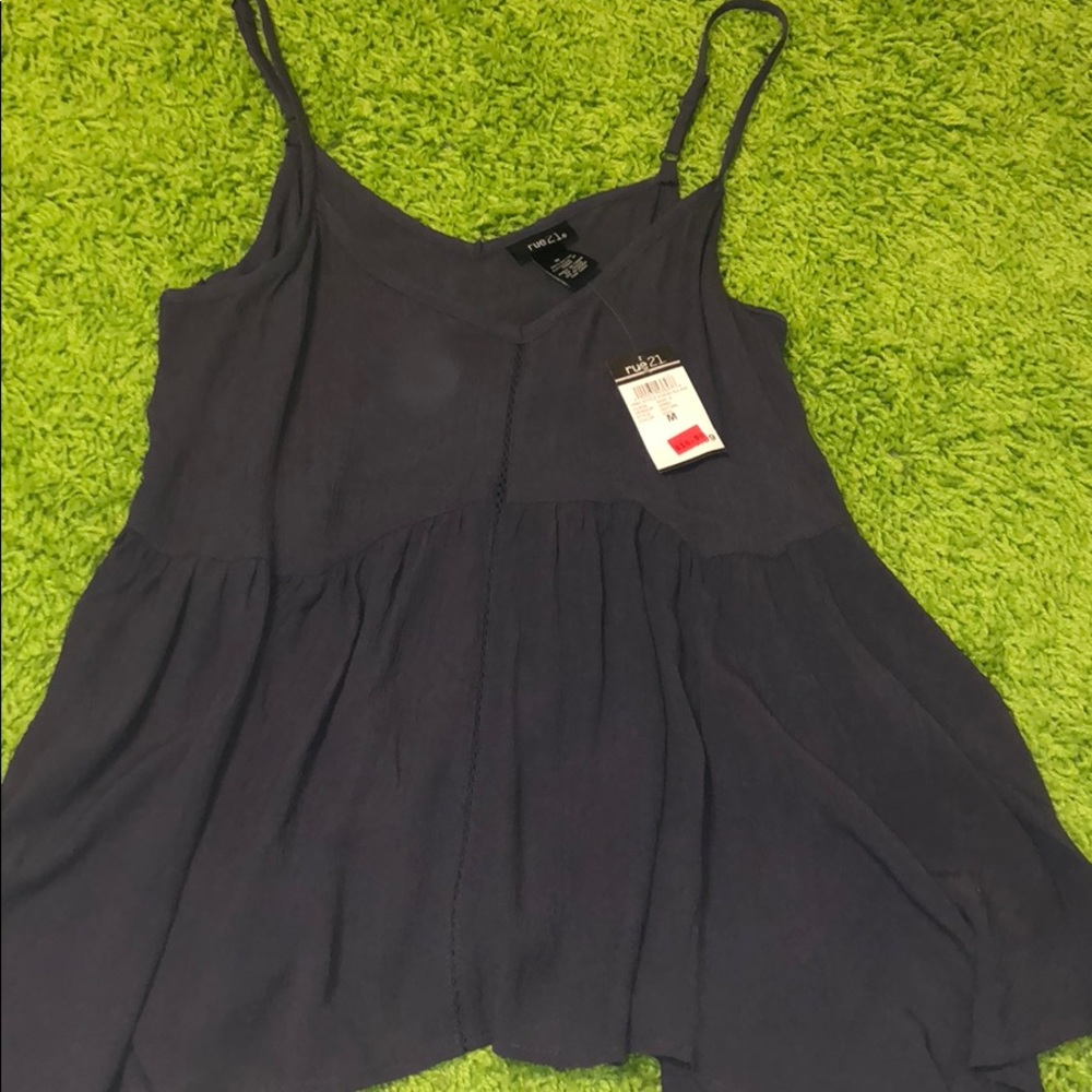 Flowy summer top. Size M